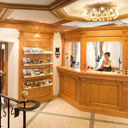 Zum Wolf Hotel Castelrotto